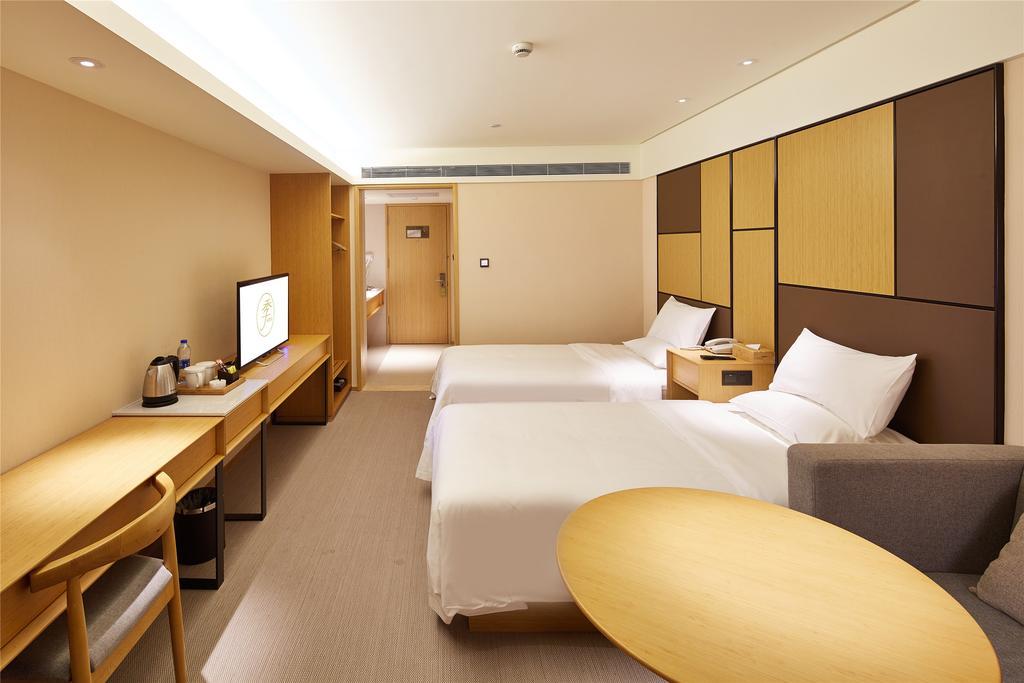 Ji Hotel Shanghai Lujiazui Экстерьер фото