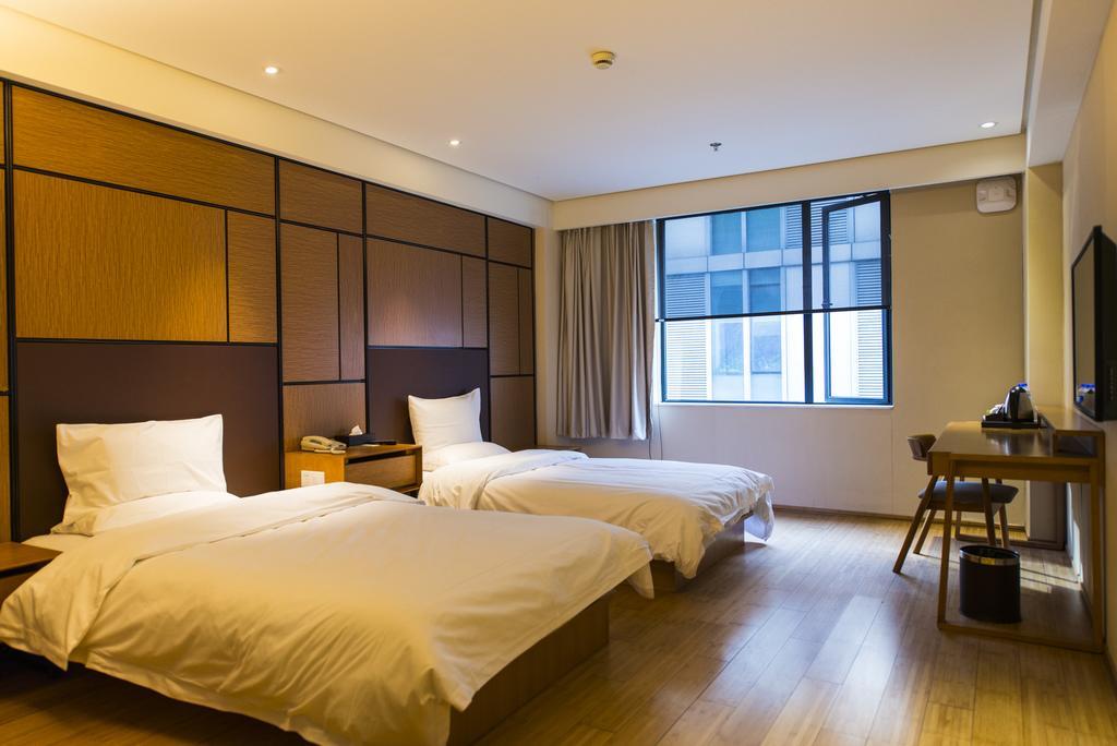 Ji Hotel Shanghai Lujiazui Экстерьер фото